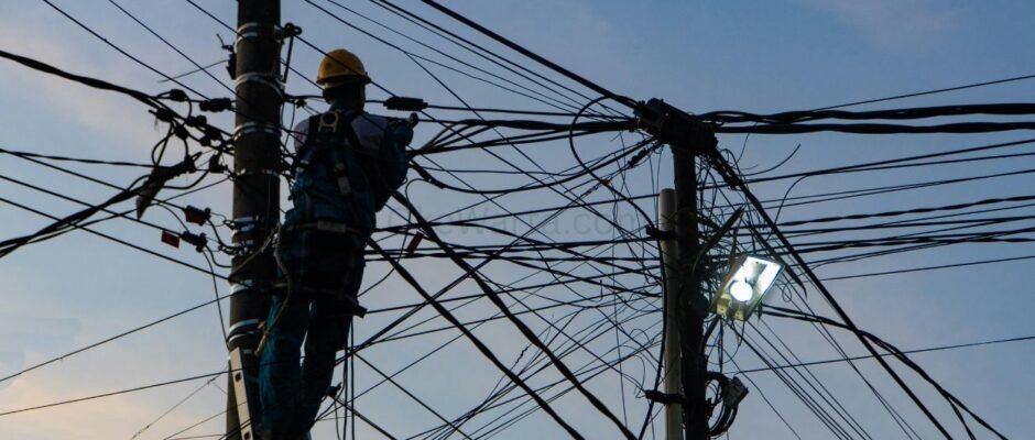 Bahlil Tegaskan Pemadaman Listrik Tidak Dipicu Krisis Pasokan Batu Bara - OkeWarta.com