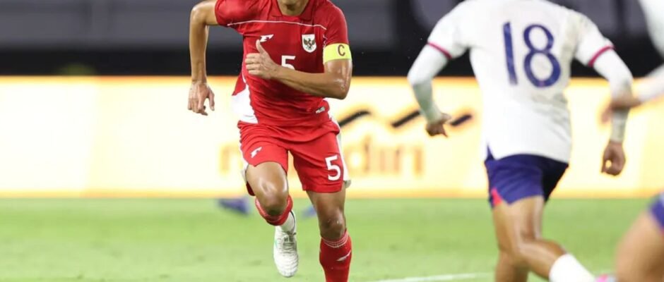 Rizky Ridho Abaikan Kritik Negatif, Fokus Bawa Indonesia Hadapi Singapura - OkeWarta.com
